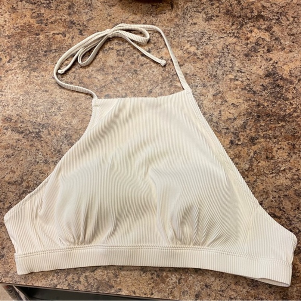 Old navy swim top size extra large